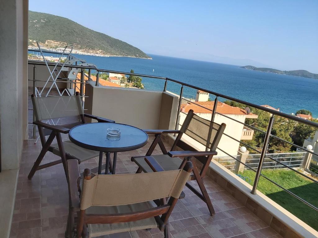 Port View Studios room 5